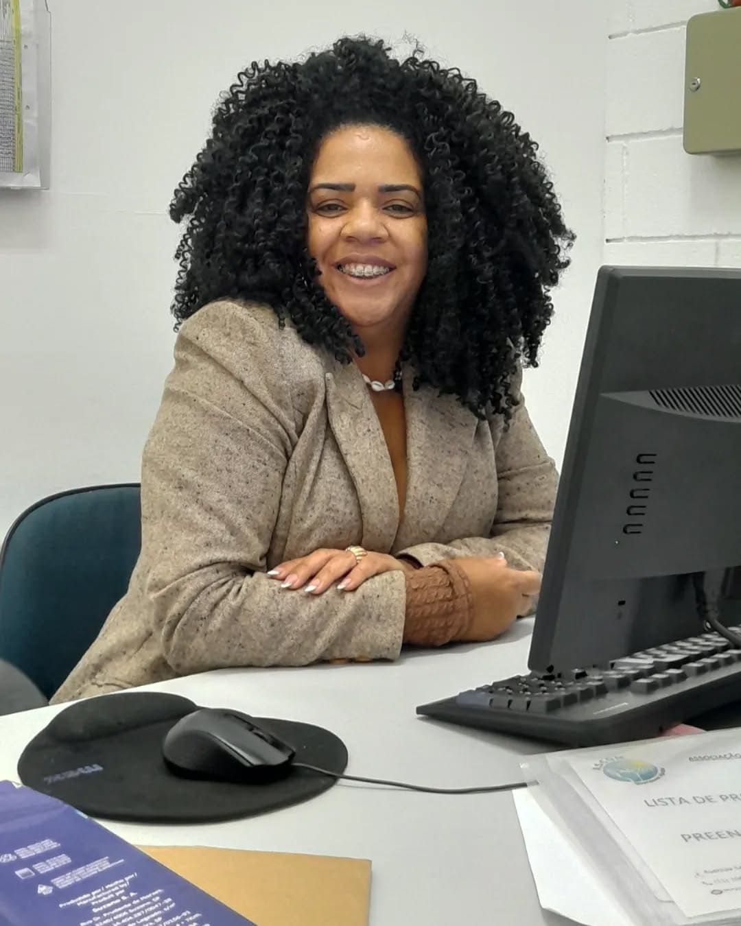 Rosely Rodrigues Oliveira